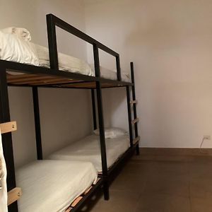 Habitación para Mujeres Compartida